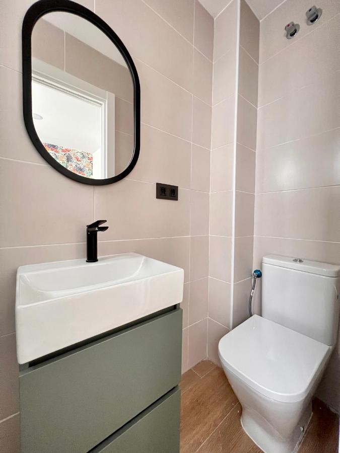 Crysoyle Apartment Barcelona Next To Camp Nou L'Hospitalet de Llobregat Extérieur photo