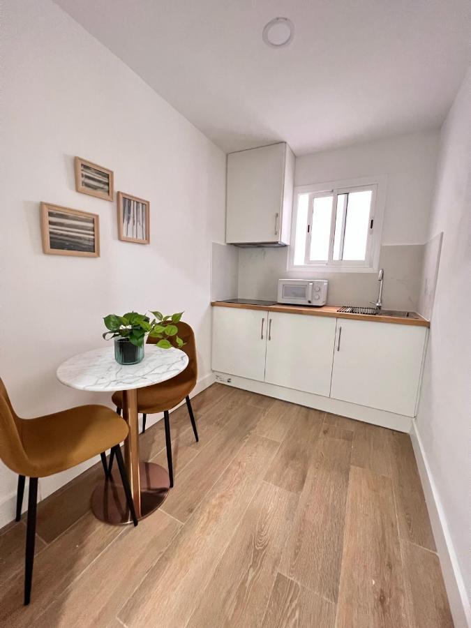 Crysoyle Apartment Barcelona Next To Camp Nou L'Hospitalet de Llobregat Extérieur photo